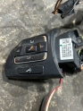 Oto Çıkma Parça / Volkswagen / Transporter / Direksiyon / Direksiyon Düğmesi / Çıkma Parça 
