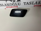 AUDİ A3 ÖN TAMPON SOL FAR YIKAMA KAPAĞI