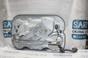 Oto Çıkma Parça / Ford / Focus / Oto Cam / Cam Krikosu / Çıkma Parça 