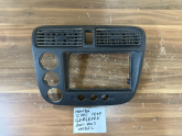 Oto Çıkma Parça / Honda / Civic / Teyp / Teyp Çerçevesi / Çıkma Parça 