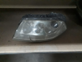 Oto Çıkma Parça / Volkswagen / Passat / Far & Stop / Sol Ön Far / Çıkma Parça 