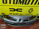 Oto Çıkma Parça / Renault / Megane / Tampon / Ön Tampon / Çıkma Parça 