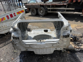 RENAULT TAİLANT KOMPLE ARKA KIÇ ORJİNAL ÇIKMA