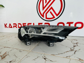 Oto Çıkma Parça / Audi / Q7 / Far & Stop / Sağ Ön Far / Çıkma Parça 