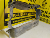 Oto Çıkma Parça / Renault / Trafic / Radyatör / Radyatör Seti / Çıkma Parça 