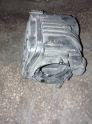 Oto Çıkma Parça / Volkswagen / Caddy / Filtre / Hava Filtresi Kazanı / Çıkma Parça 