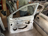 Oto Çıkma Parça / Renault / Laguna / Kaporta & Karoser / Sağ Ön Kapı / Çıkma Parça 