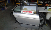 BMW 520 525 530 535 540 E39 SAĞ ARKA KAPI DOLU