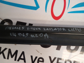 Oto Çıkma Parça / Renault / Megane / Tampon / Tampon Demiri / Çıkma Parça 