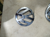 Oto Çıkma Parça / Volkswagen / Passat / Arma & Yazı / Panjur Arması / Çıkma Parça 