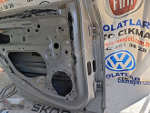 Oto Çıkma Parça / Renault / Clio / Kaporta & Karoser / Sol Arka Kapı / Çıkma Parça 