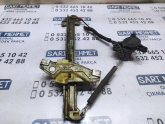 Oto Çıkma Parça / Toyota / Corolla / Oto Cam / Cam Krikosu / Çıkma Parça 