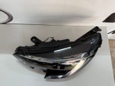 Oto Çıkma Parça / Renault / Clio / Far & Stop / Sol Ön Far / Çıkma Parça 