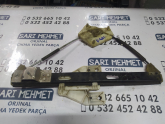 Oto Çıkma Parça / Seat / Leon / Oto Cam / Cam Krikosu / Çıkma Parça 