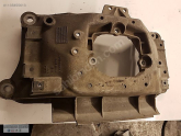 8K0399263BH AUDİ A4 A5 8 İLERİ OTOMATİK ŞANZUMAN TRAVERSİ