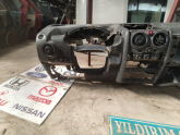 Oto Çıkma Parça / Peugeot / Partner / Göğüslük & Torpido / Komple Torpido / Çıkma Parça 