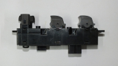 Oto Çıkma Parça / Mitsubishi / L200 / Oto Cam / Cam Düğmesi / Sıfır Parça 
