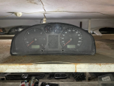 Oto Çıkma Parça / Volkswagen / Transporter / Göğüslük & Torpido / Gösterge Paneli / Çıkma Parça 