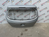Hyundai i20 arka bagaj kapağı (az hasarlı) 2010 14