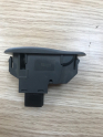 Oto Çıkma Parça / Mitsubishi / Carisma / Oto Cam / Cam Düğmesi / Sıfır Parça 