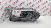 Oto Çıkma Parça / Nissan / Qashqai / Far & Stop / Sağ Ön Far / Çıkma Parça 
