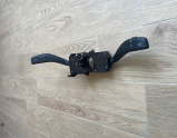 Oto Çıkma Parça / Volkswagen / Transporter / Elektrik / Sinyal Kolu / Sıfır Parça 