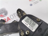 Oto Çıkma Parça / Volkswagen / Transporter / Koltuk & Döşeme / Pedal / Çıkma Parça 
