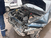 Oto Çıkma Parça / Renault / Megane / Filtre / Hava Filtresi Kutusu / Çıkma Parça 