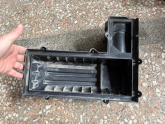 Oto Çıkma Parça / Volkswagen / Passat / Filtre / Hava Filtre Kapağı / Çıkma Parça 