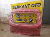 Renault Captur arka bagaj kapağı çıkma