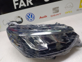 Oto Çıkma Parça / Peugeot / 208 / Far & Stop / Sağ Ön Far / Çıkma Parça 