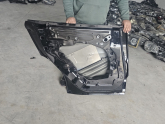 Oto Çıkma Parça / Tesla / Model Y / Kaporta & Karoser / Sol Arka Kapı / Çıkma Parça 