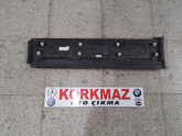 Oto Çıkma Parça / Land Rover / Discovery / Kaporta & Karoser / Sağ Arka Kapı / Çıkma Parça 