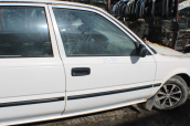 Oto Çıkma Parça / Toyota / Corolla / Kaporta & Karoser / Sağ Ön Kapı / Çıkma Parça 