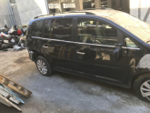 Oto Çıkma Parça / Volkswagen / Touran / Kaporta & Karoser / Sağ Ön Kapı / Çıkma Parça 