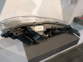 Oto Çıkma Parça / Peugeot / 208 / Far & Stop / Sağ Ön Far / Çıkma Parça 