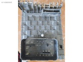 Oto Çıkma Parça / Volkswagen / Jetta / Elektrik / Sigorta Kutusu / Çıkma Parça 