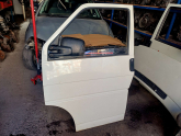 Oto Çıkma Parça / Volkswagen / Transporter / Kaporta & Karoser / Sol Ön Kapı / Çıkma Parça 