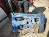 Oto Çıkma Parça / Mitsubishi / Carisma / Kaporta & Karoser / Sol Ön Kapı / Çıkma Parça 