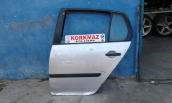 VOLKSWAGEN GOLF 5 SOL ARKA KAPI DOLU