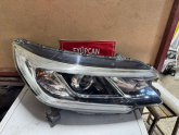 Oto Çıkma Parça / Toyota / Corolla / Far & Stop / Sağ Ön Far / Çıkma Parça 