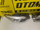 Oto Çıkma Parça / Renault / Captur / Far & Stop / Far Camı / Çıkma Parça 