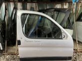 Oto Çıkma Parça / Peugeot / Partner / Kaporta & Karoser / Sağ Ön Kapı / Çıkma Parça 