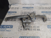 Oto Çıkma Parça / Toyota / Avensis / Oto Cam / Cam Krikosu / Çıkma Parça 