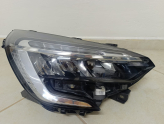 Oto Çıkma Parça / Renault / Clio / Far & Stop / Sağ Ön Far / Çıkma Parça 