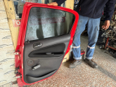 Oto Çıkma Parça / Peugeot / 206 / Kaporta & Karoser / Sağ Arka Kapı / Çıkma Parça 