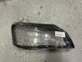 AUDİ A8 10-12 SAĞ FAR CAMI