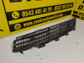Oto Çıkma Parça / Renault / Clio / Tampon / Orta Izgara / Çıkma Parça 