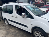Oto Çıkma Parça / Peugeot / Rifter / Kaporta & Karoser / Sağ Ön Kapı / Çıkma Parça 