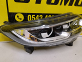 Oto Çıkma Parça / Renault / Kadjar / Far & Stop / Sağ Ön Far / Çıkma Parça 